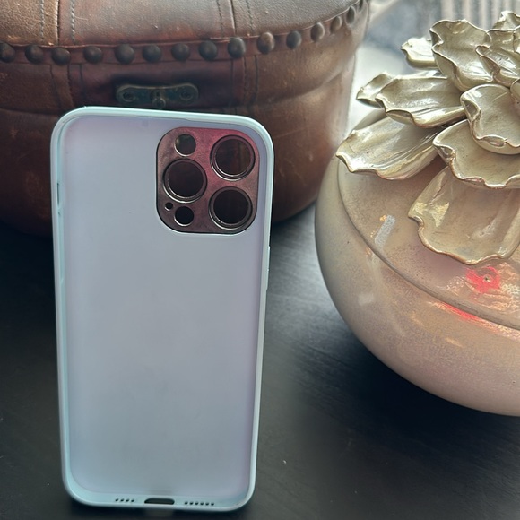 iPhone 14 pro max cover baby blue with gold and magnetic holder/stand - Picture 3 of 4